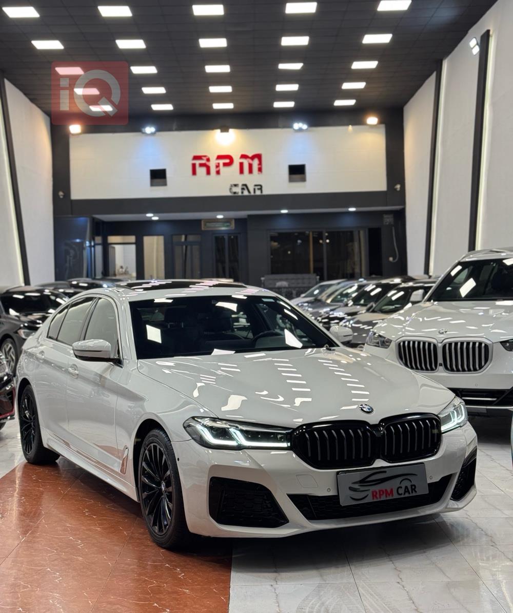 بی ئێم دەبڵیو سیریەس 5